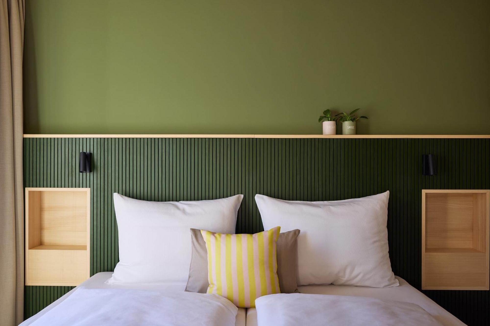 Hotel Und - Smart Alpine Stay ชลัดมิง ภายนอก รูปภาพ