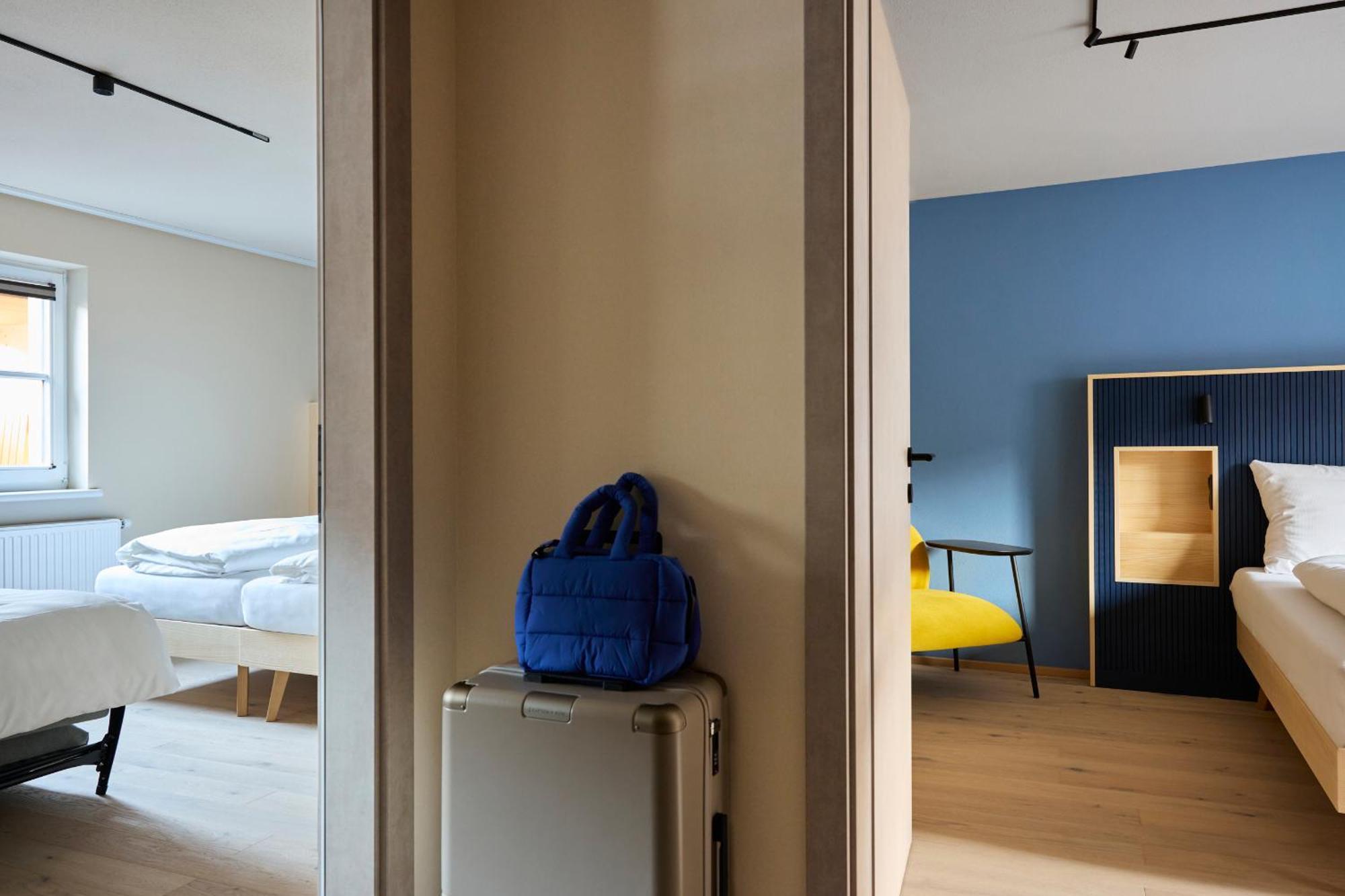 Hotel Und - Smart Alpine Stay ชลัดมิง ภายนอก รูปภาพ