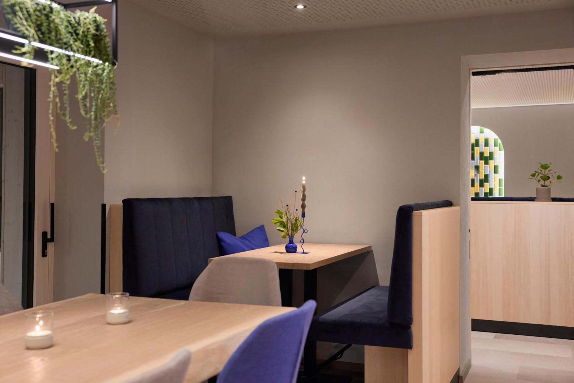 Hotel Und - Smart Alpine Stay ชลัดมิง ภายนอก รูปภาพ